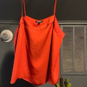 Express orange tank